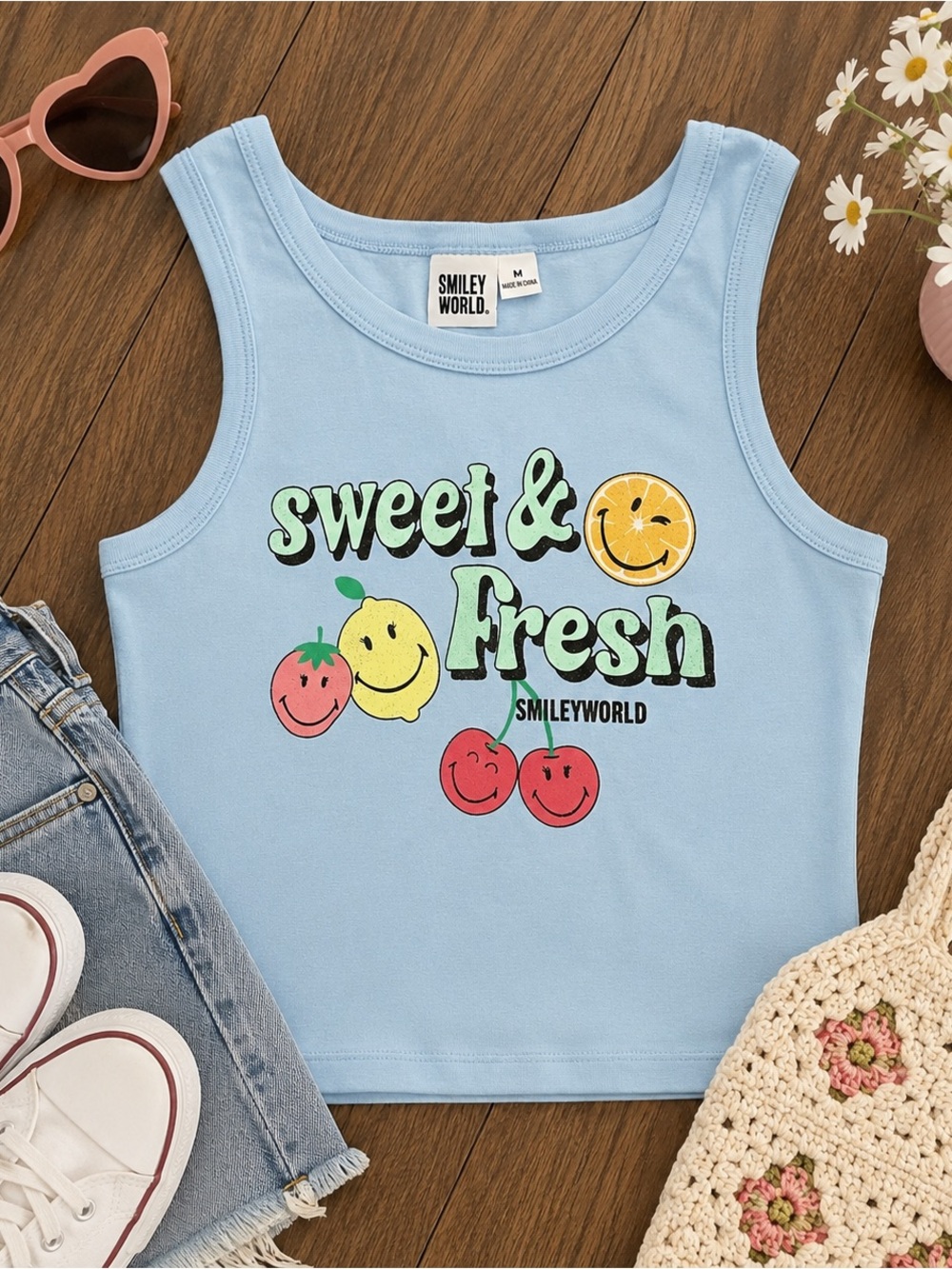 SmileyWorld Sweet & Fresh Graphic Tank Top Blue Fruit Smiley Size Medium